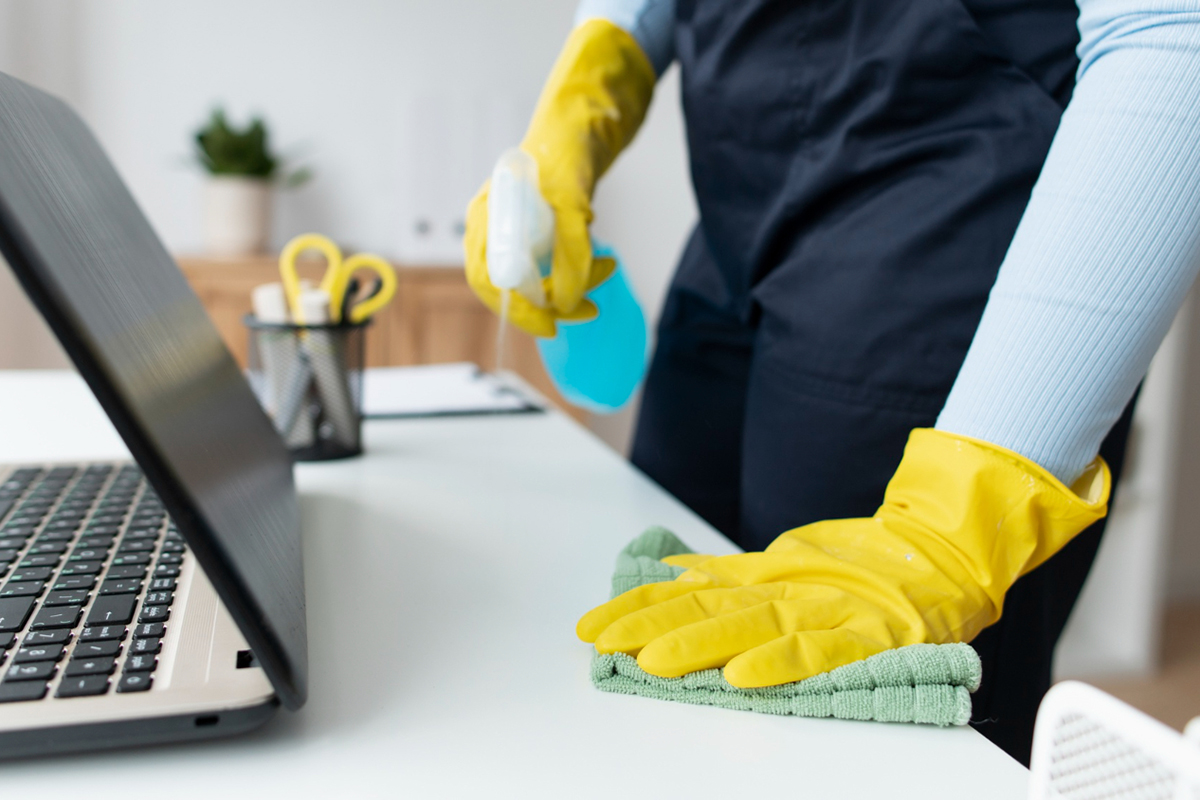 A Basic Office Cleaning Checklist