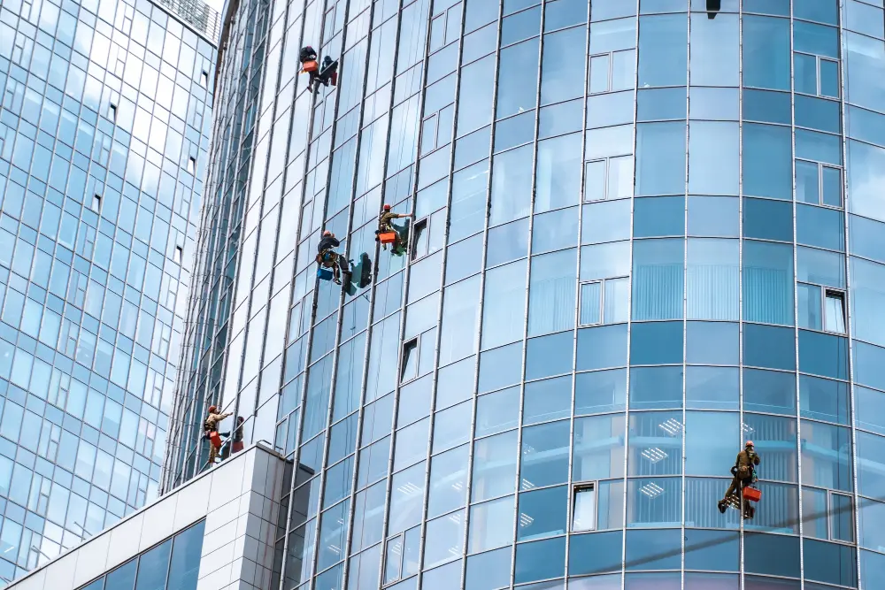 Professional window cleaning service in Los Angeles, CA